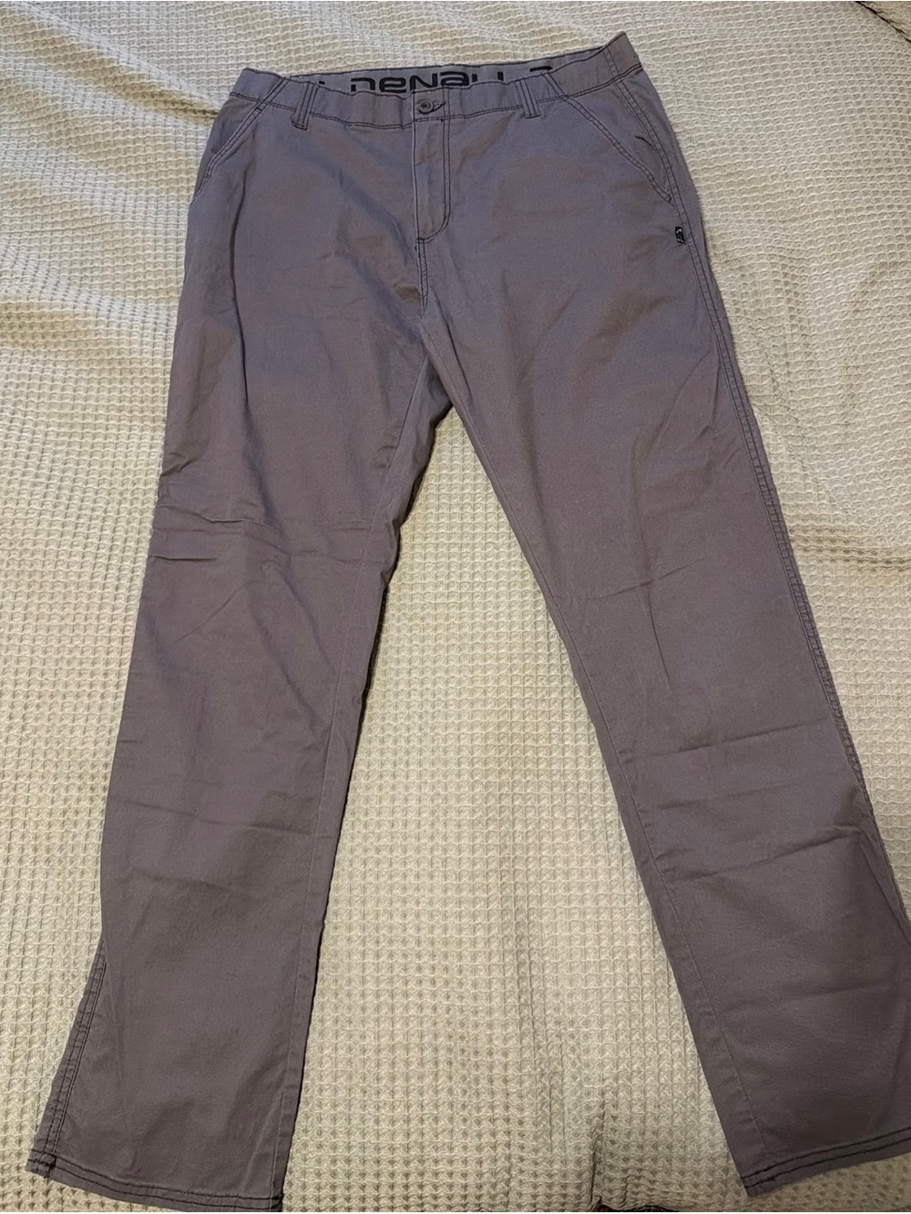 Men's Cargo Pants in Gray - Nenaïa